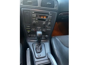 VOLVO XC70 AWD MOMENTUM 2.4 TURBO ISCRITTA A.S.I.
